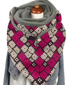 Triangle scarf AfriBloom with pink mosaic African print and grey fleece lining, handmade, close-up textile image.